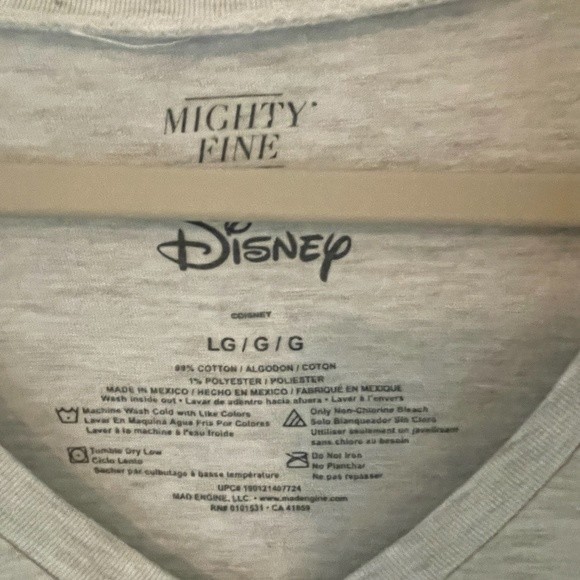 Mighty Fine Disney Minnie Mouse V-Neck Tee Size Large - Picture 4 of 4
